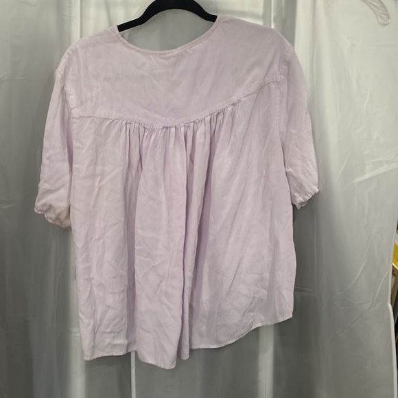 V-neck peasant style blouse - Picture 2 of 3